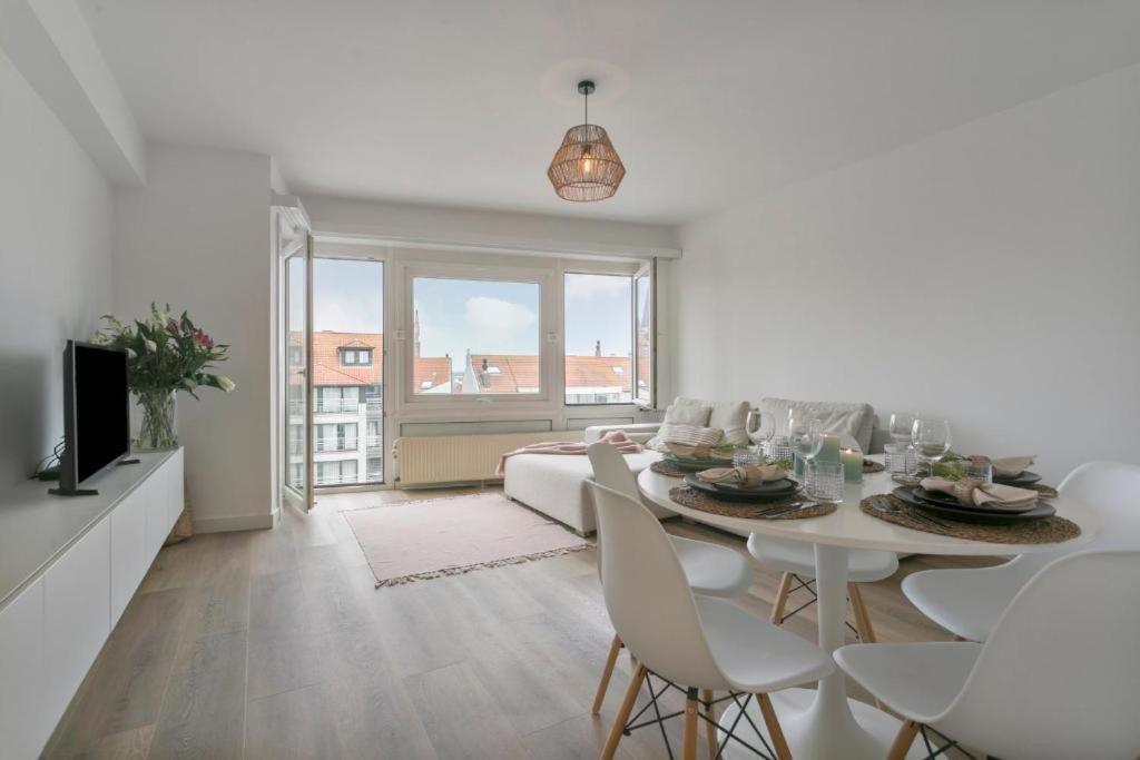 Gezellig Appartement Te Heist-Aan-Zee Knokke-Heist Kültér fotó